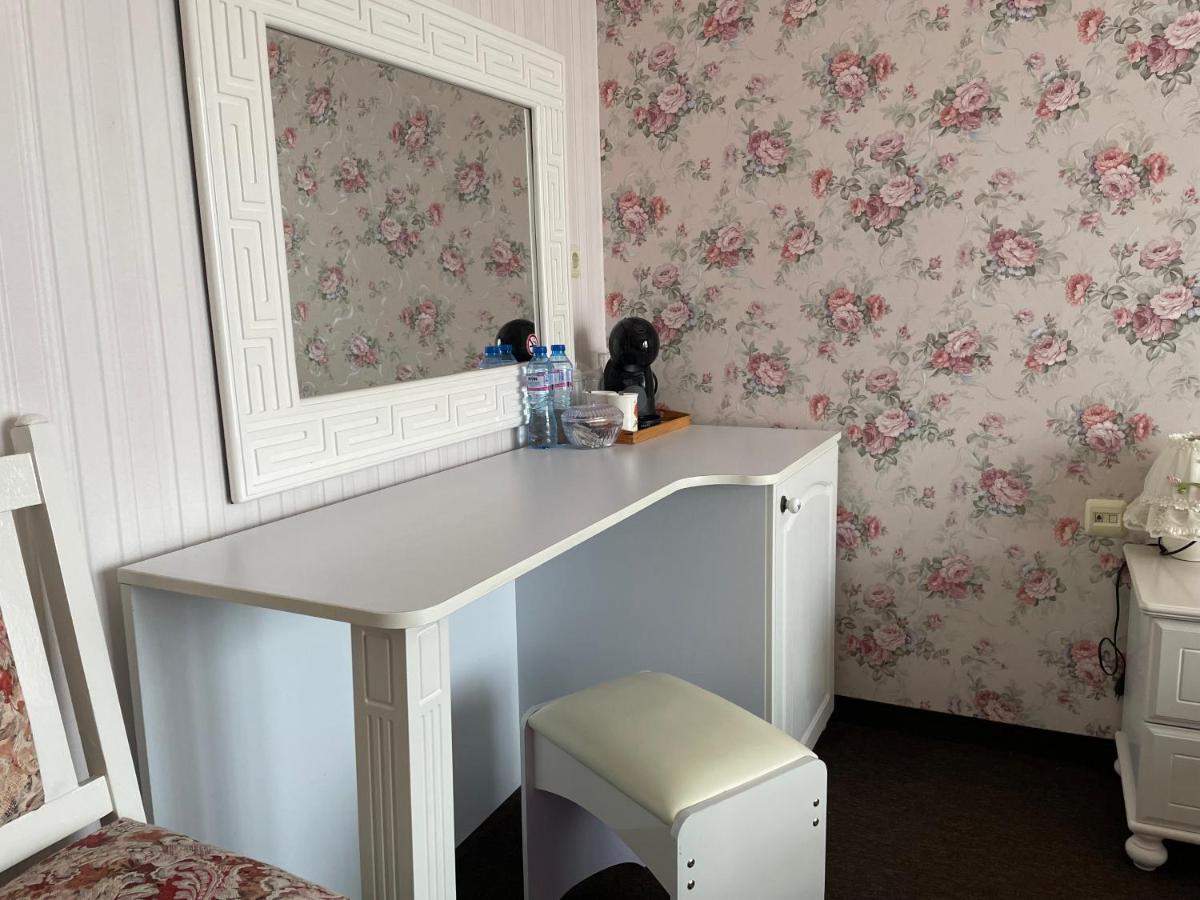 Family Hotel Deykin Pantai Sunny Luaran gambar