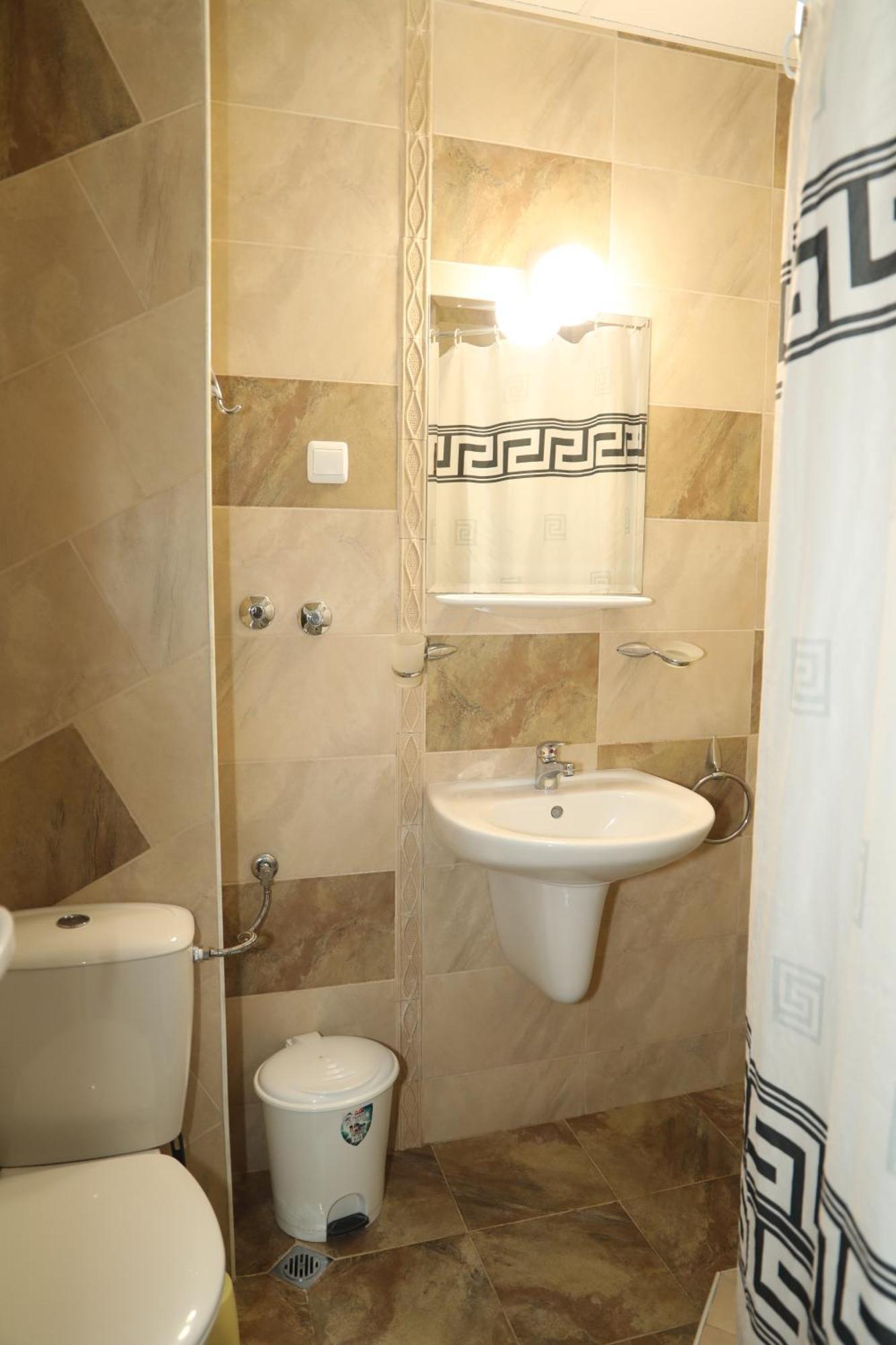 Family Hotel Deykin Pantai Sunny Luaran gambar